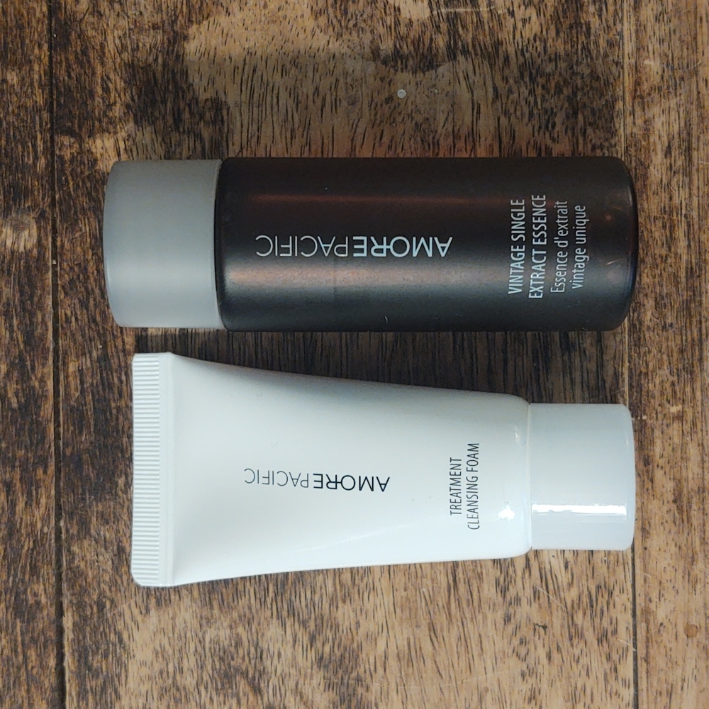 AmorePacific Vintage Extract Essence and AmorePacific Treatment Cleansing Foam